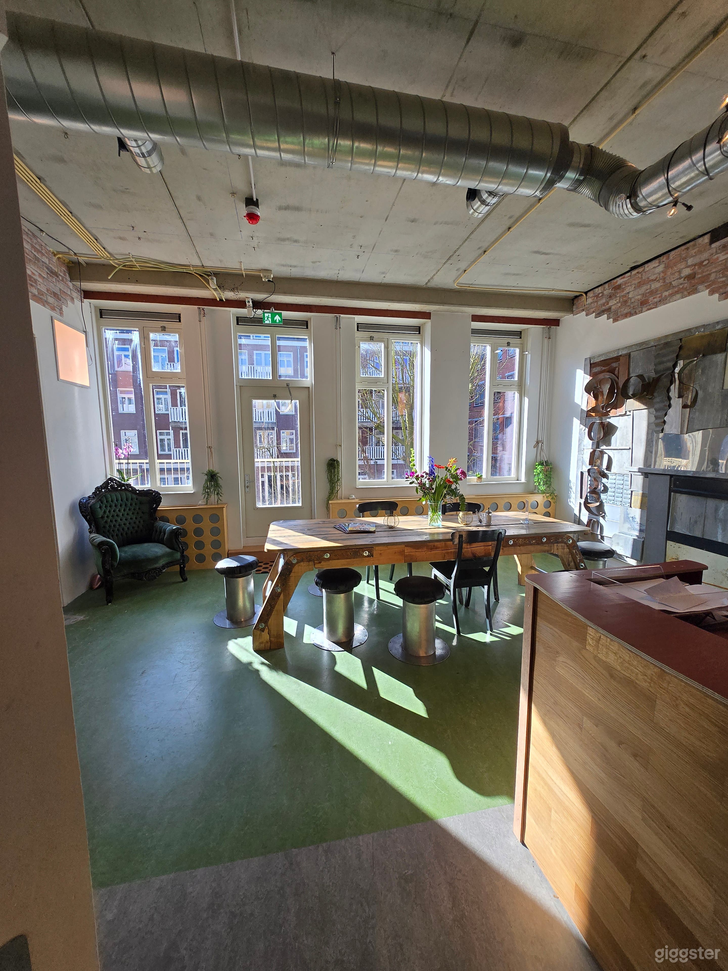 Gezellige Lounge voor Vergaderingen en Evenementen Foto 3