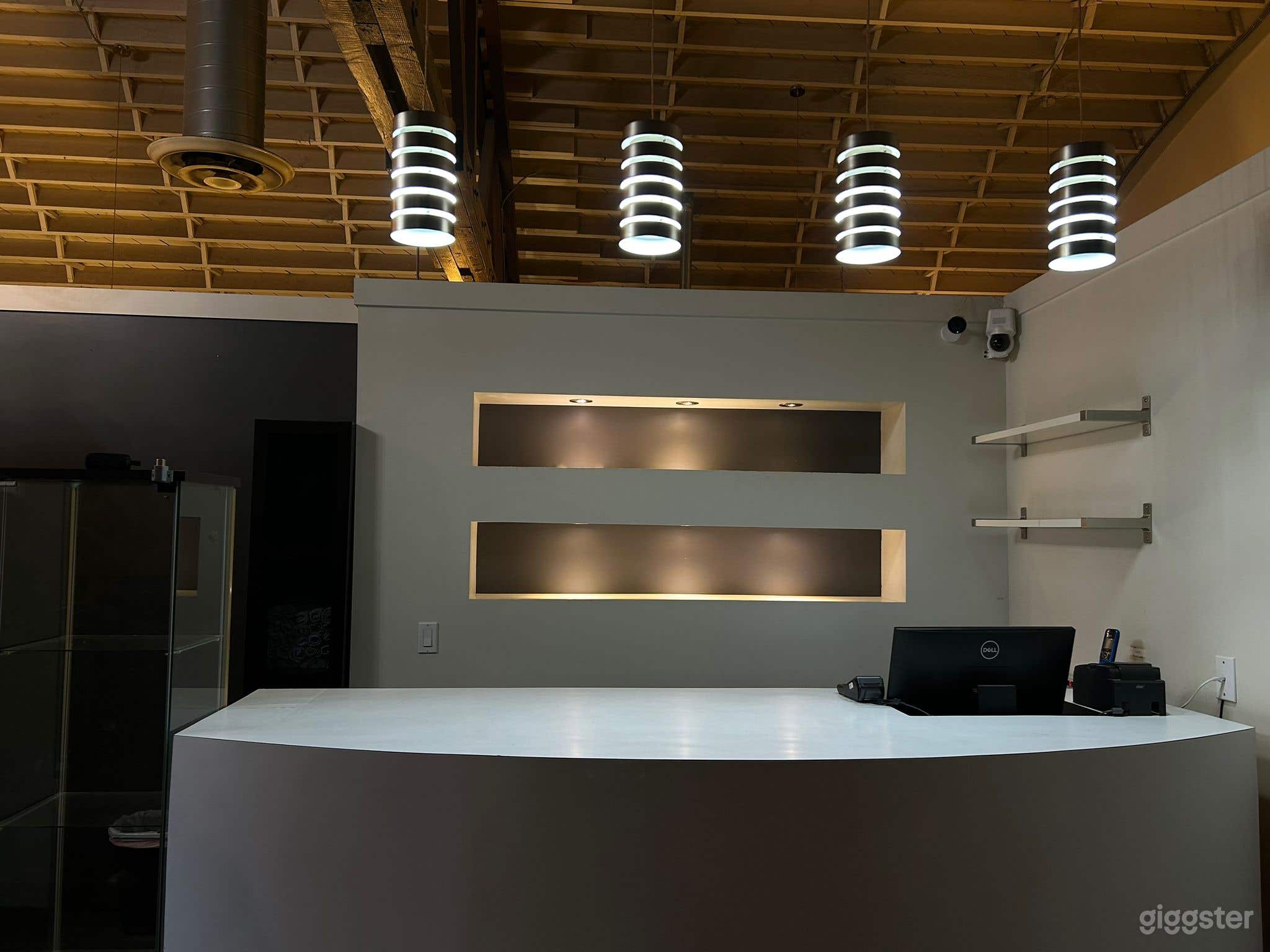 Classy Downtown Industrial Event Rental Photo 4