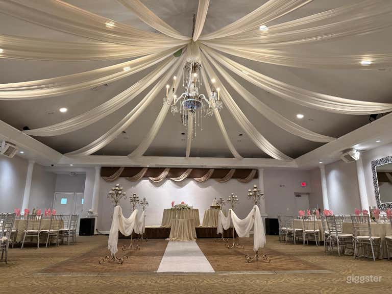  The Six Ballrooms Venue at The Gables 