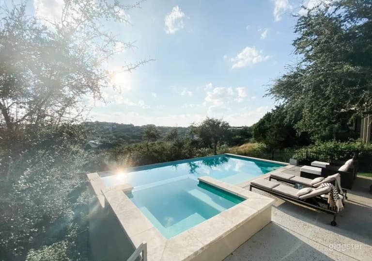  Scenic Poolside Escape with Stunning Views 