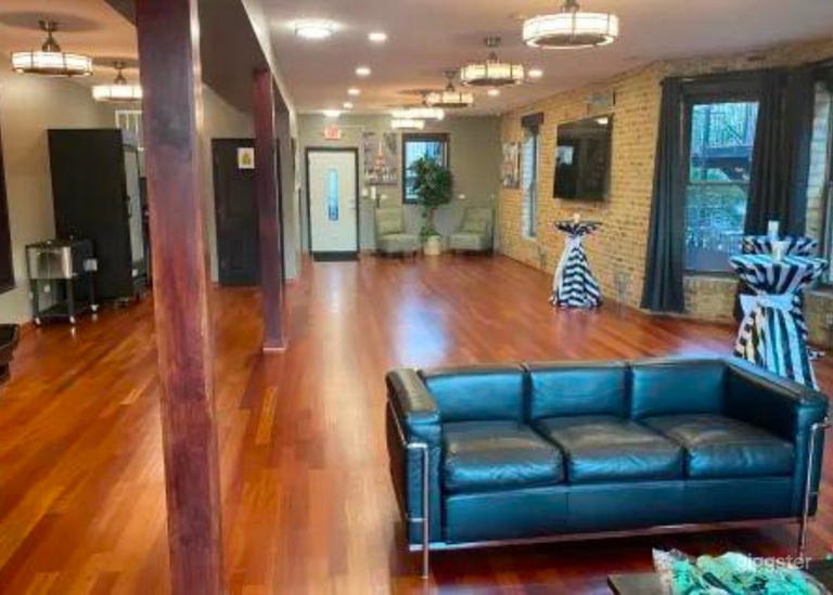  Indoor - outdoor Multipurpose Event Space 