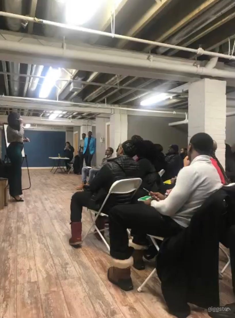 Ideal for training sessions, seminars, networking or social events.