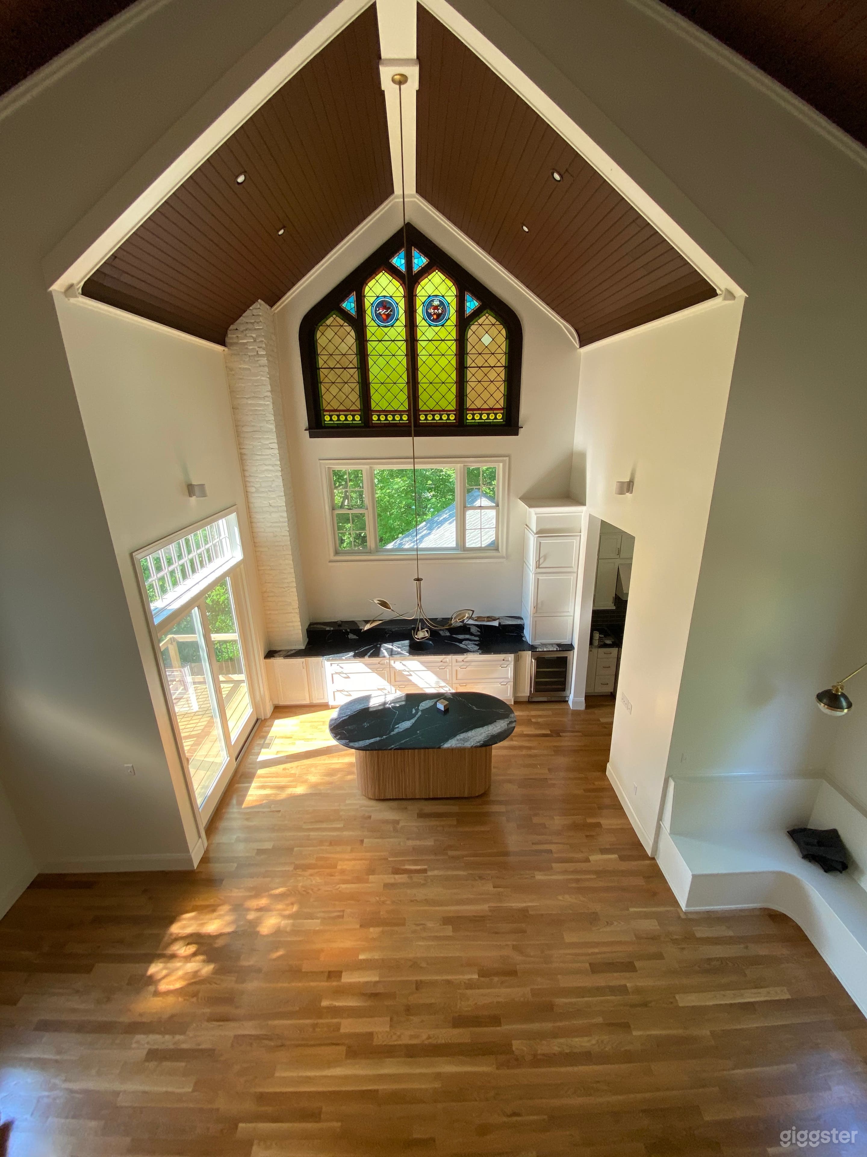 View from balcony of island area. Good place for camera.