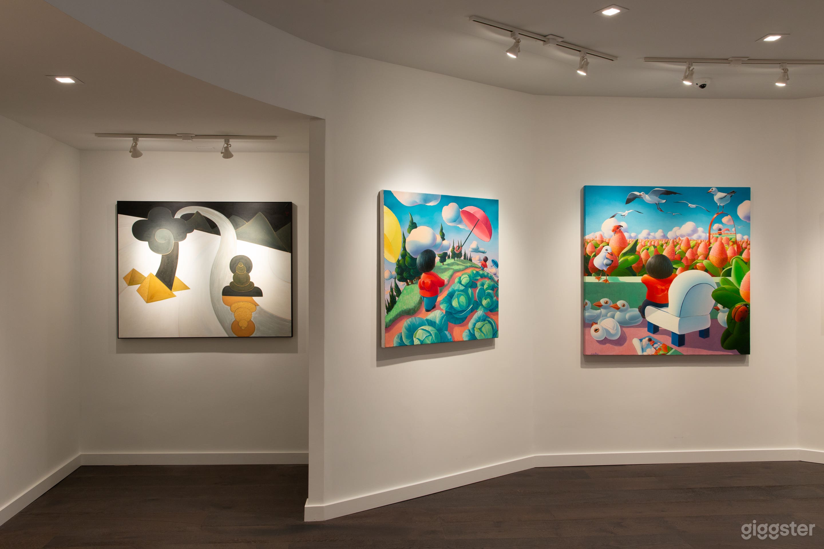 Biggest Gallery Space in Boston Photo 4