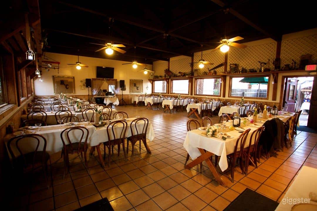 Rustic and Spacious Restaurant in California Photo 1