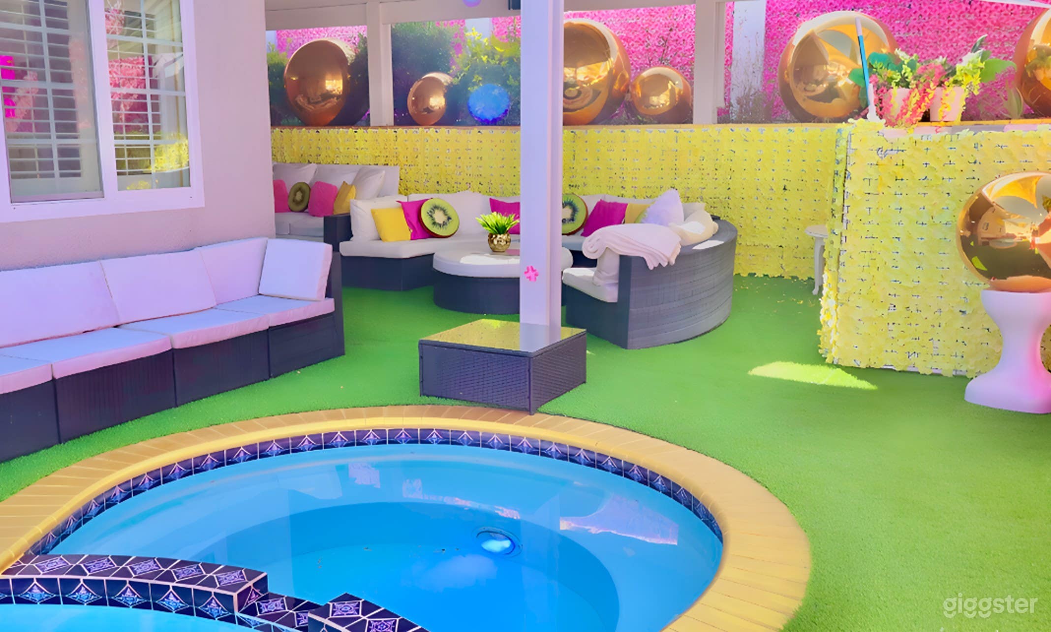 Vibrant Luxury Retreat | Private Pool + Hot Tub Photo 4