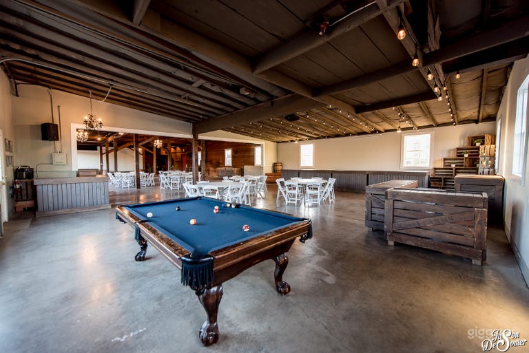  Vintage Farm and Homestead Venue  