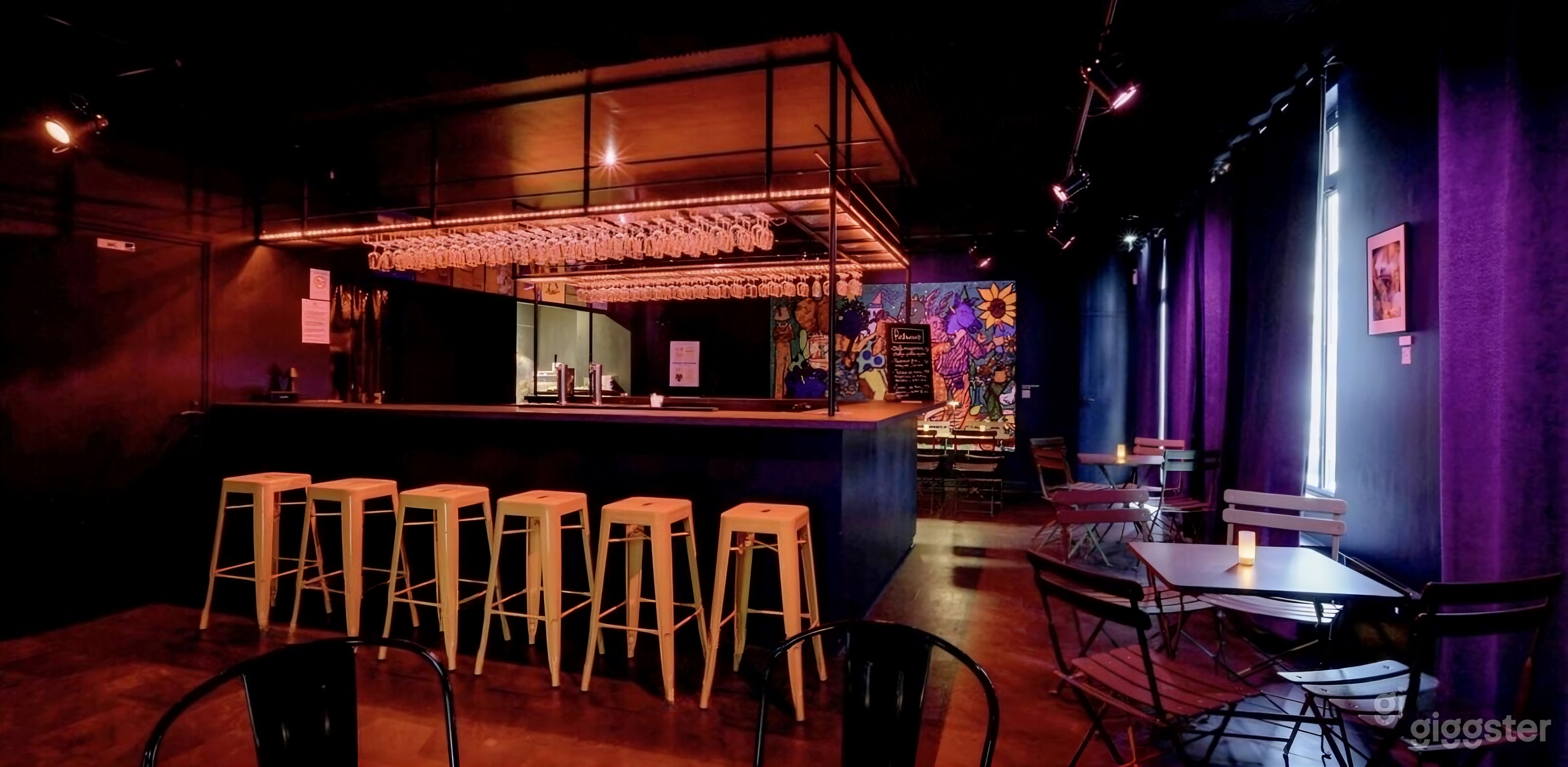 Photo de Théâtre contemporain et bar artistique à Paris 3