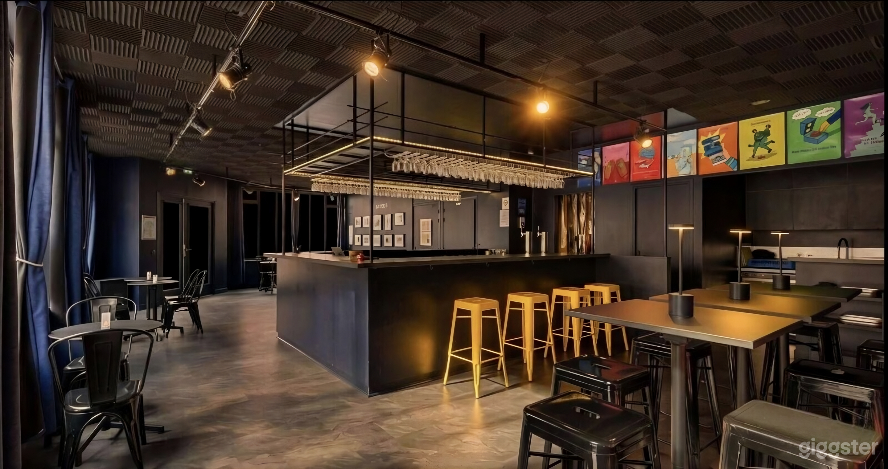 Photo de Théâtre contemporain et bar artistique à Paris 2