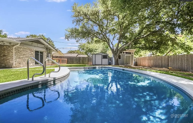  Charming Home in Austin 