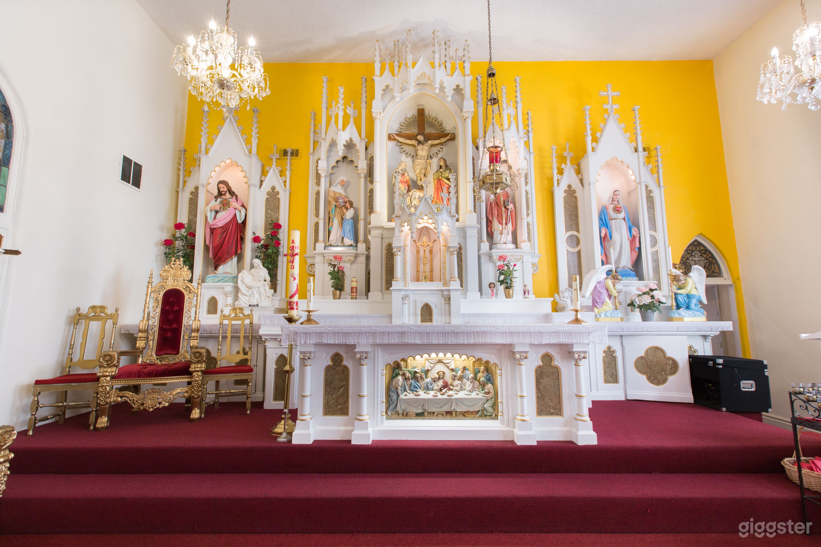 Colorful Spanish Church rented by Parish Committee Photo 1