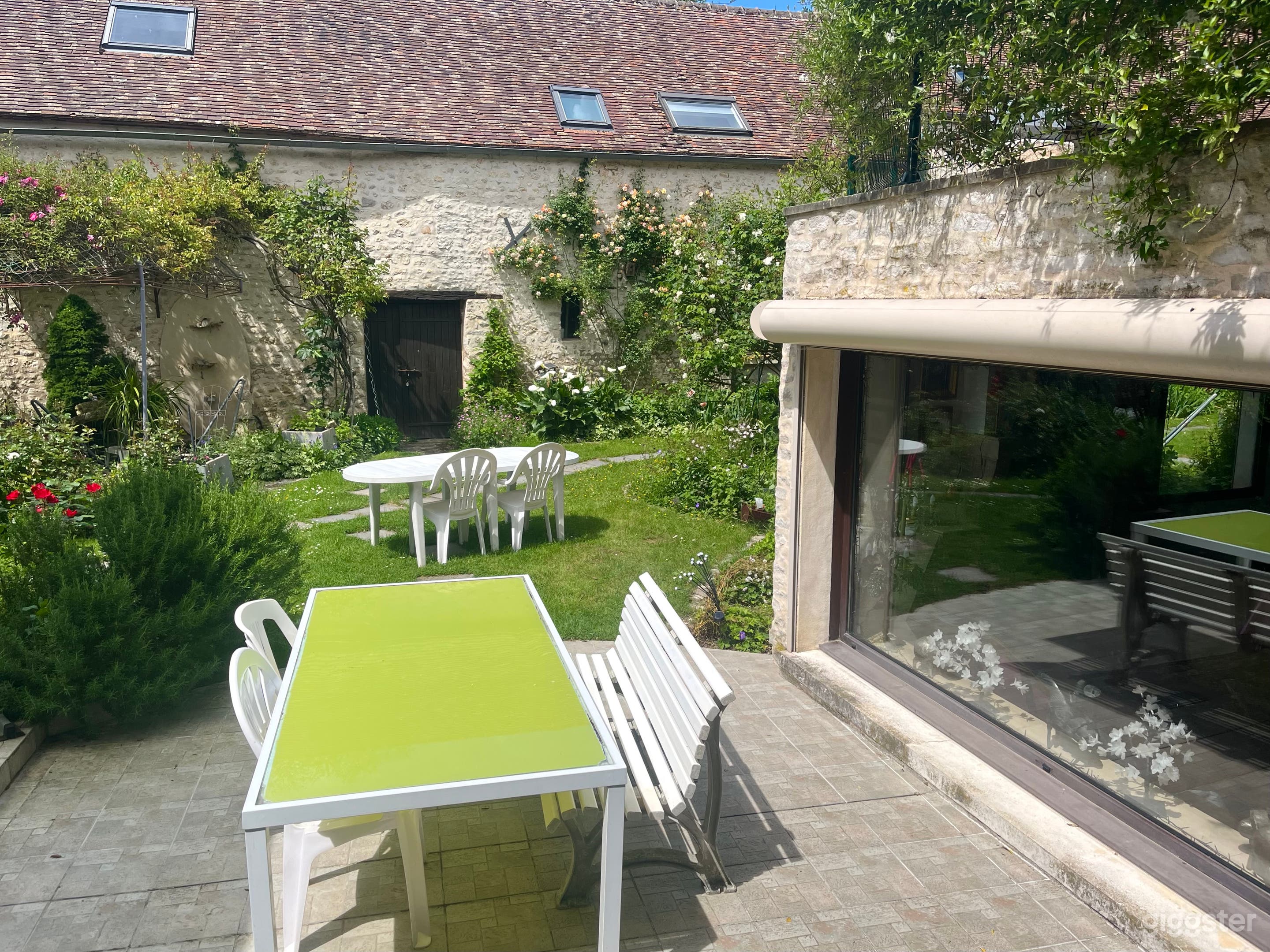 Large Rustic French Country House with Character Photo 3