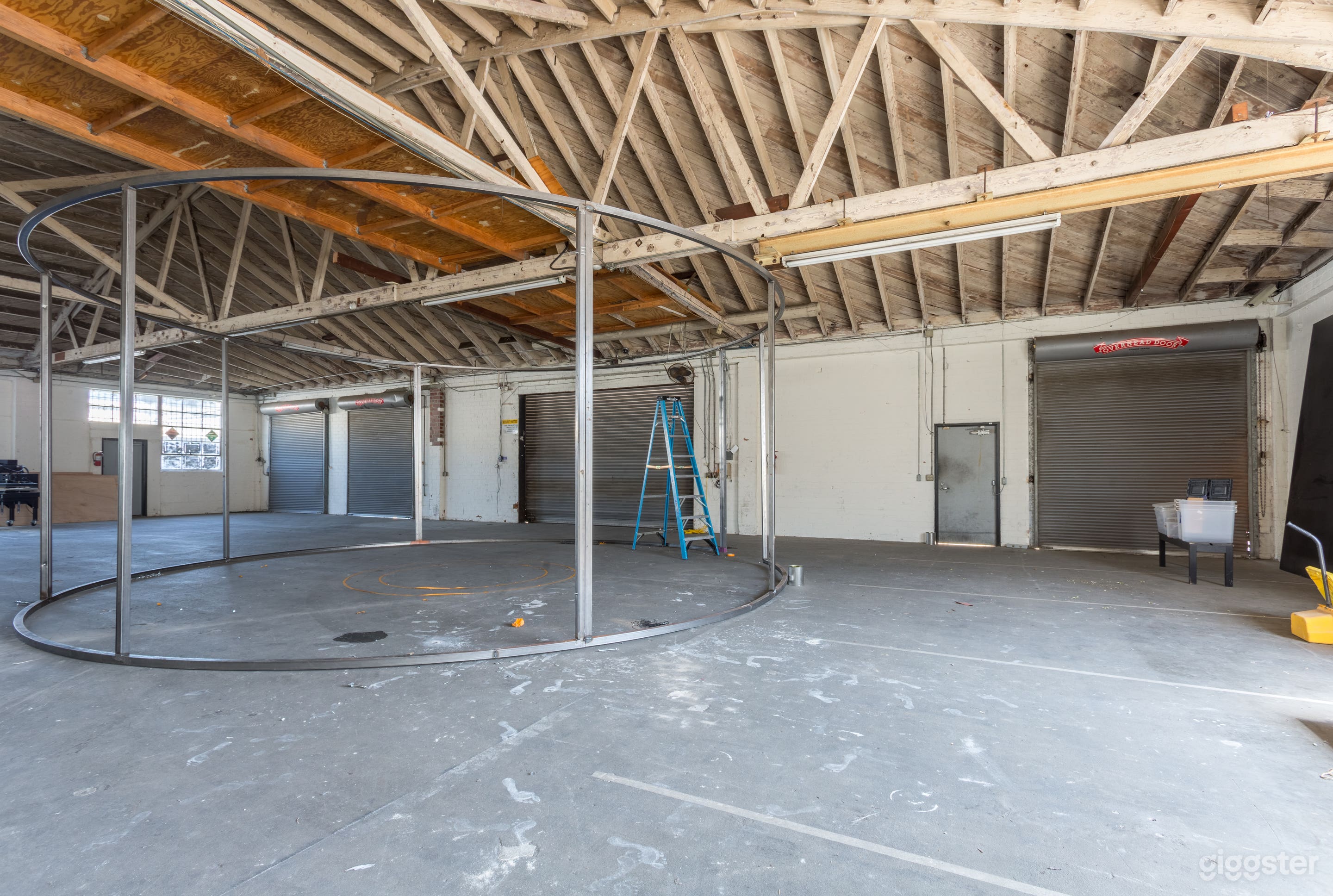 Warehouse No.430 Photo 3