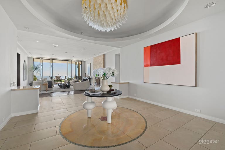  Trousdale Grand - Views of Down Town to Catalina 