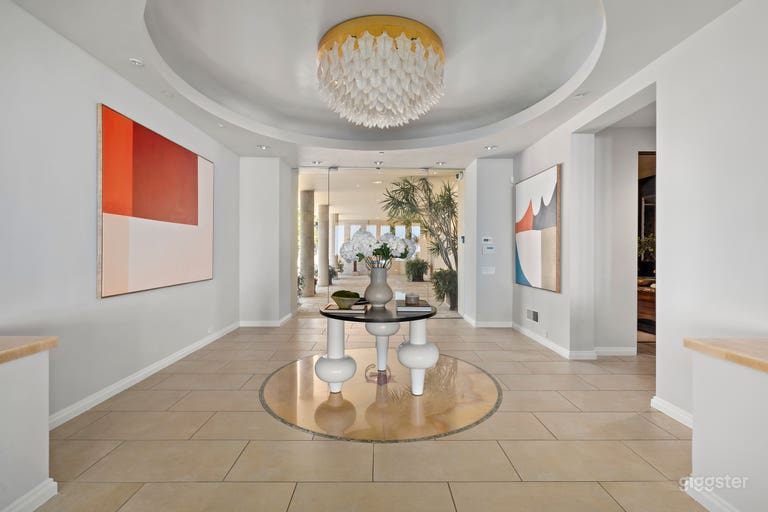  Trousdale Grand - Views of Down Town to Catalina 