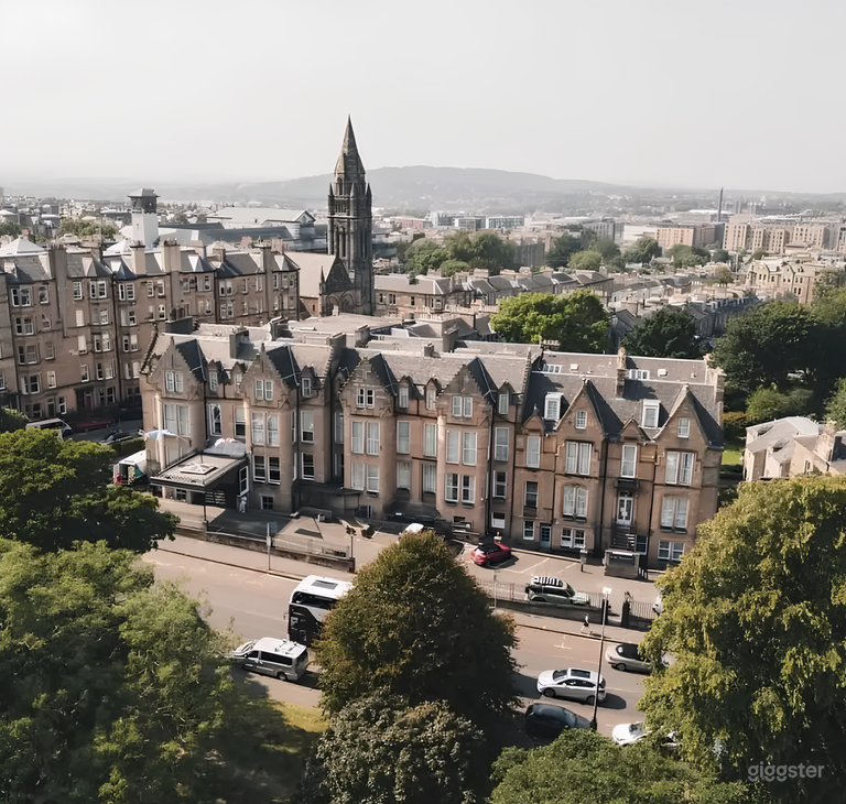  The Modern Cardoon Suite  