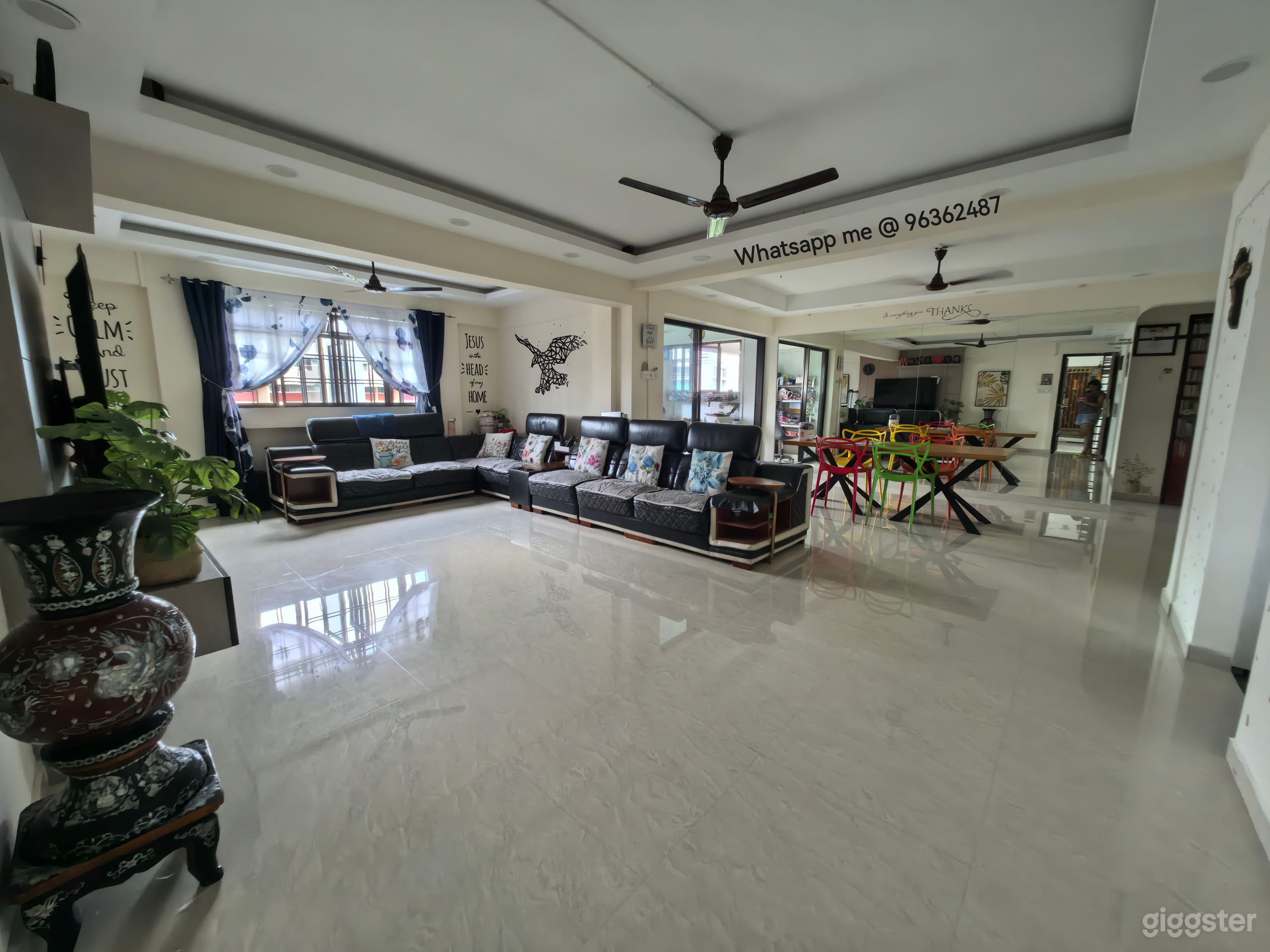 View from the entrance. 
Ample Space.
