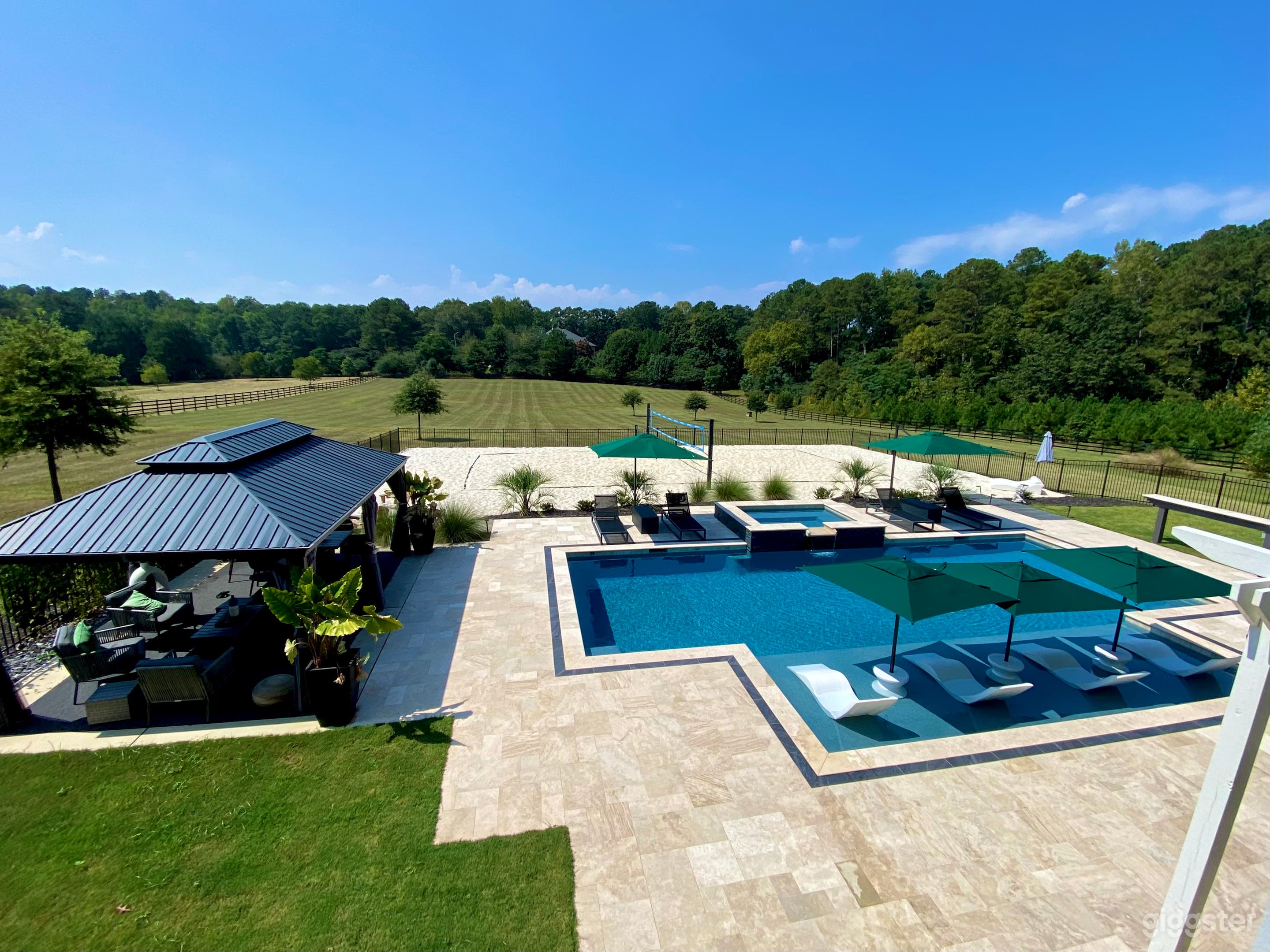 Overhead view, alt. angle of the beach backyard