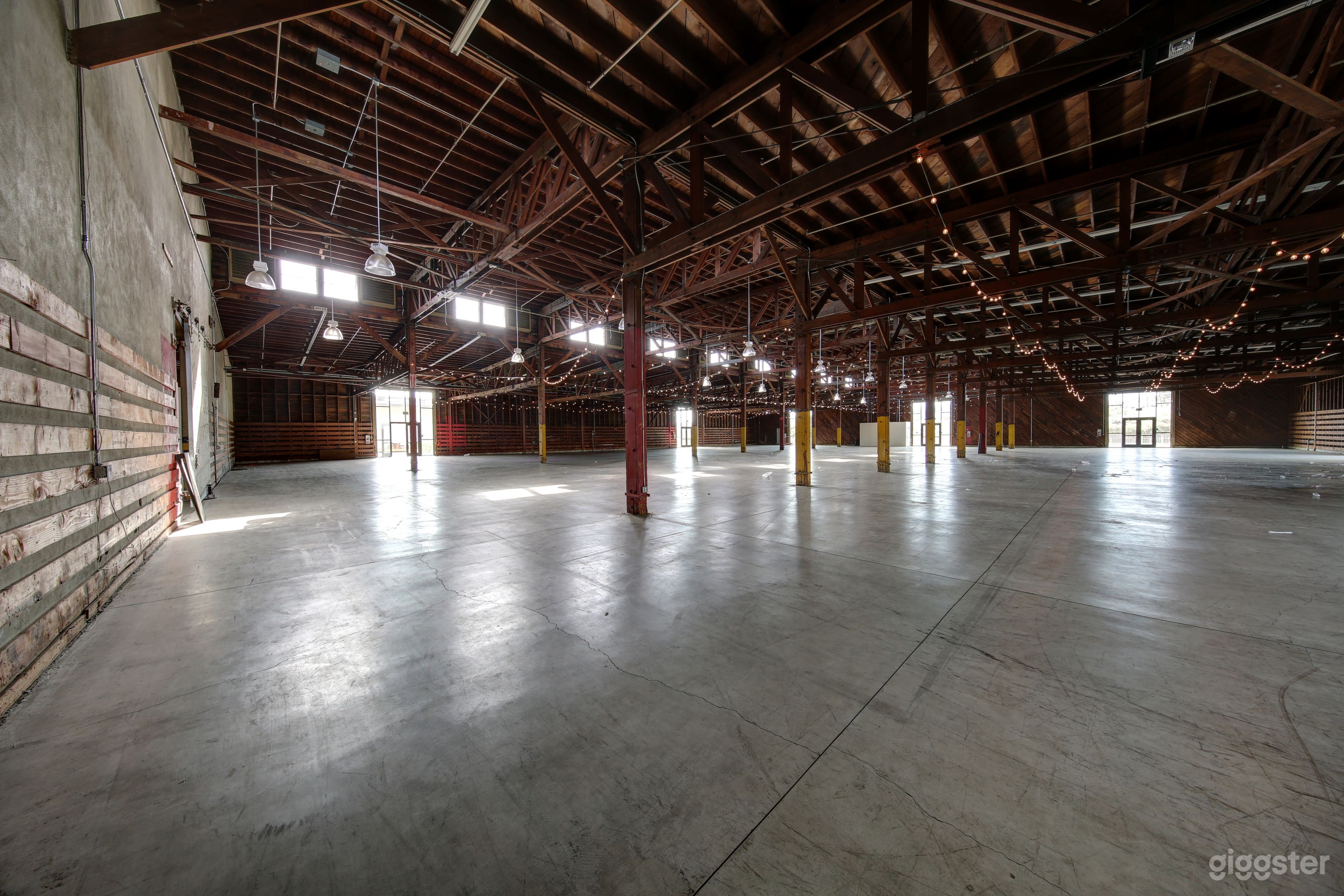 Warehouse No.510 Photo 3