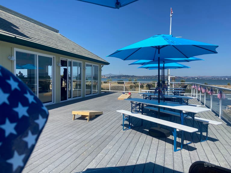  Impresionante Casa Club Frente al Agua en la Bahía 