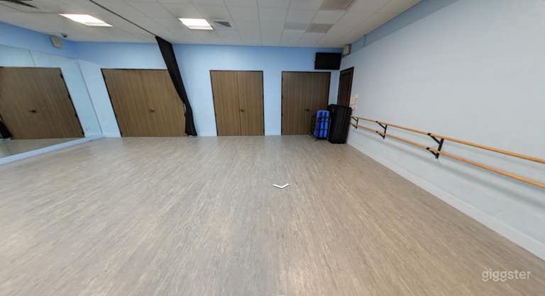  Dance Studio 6 