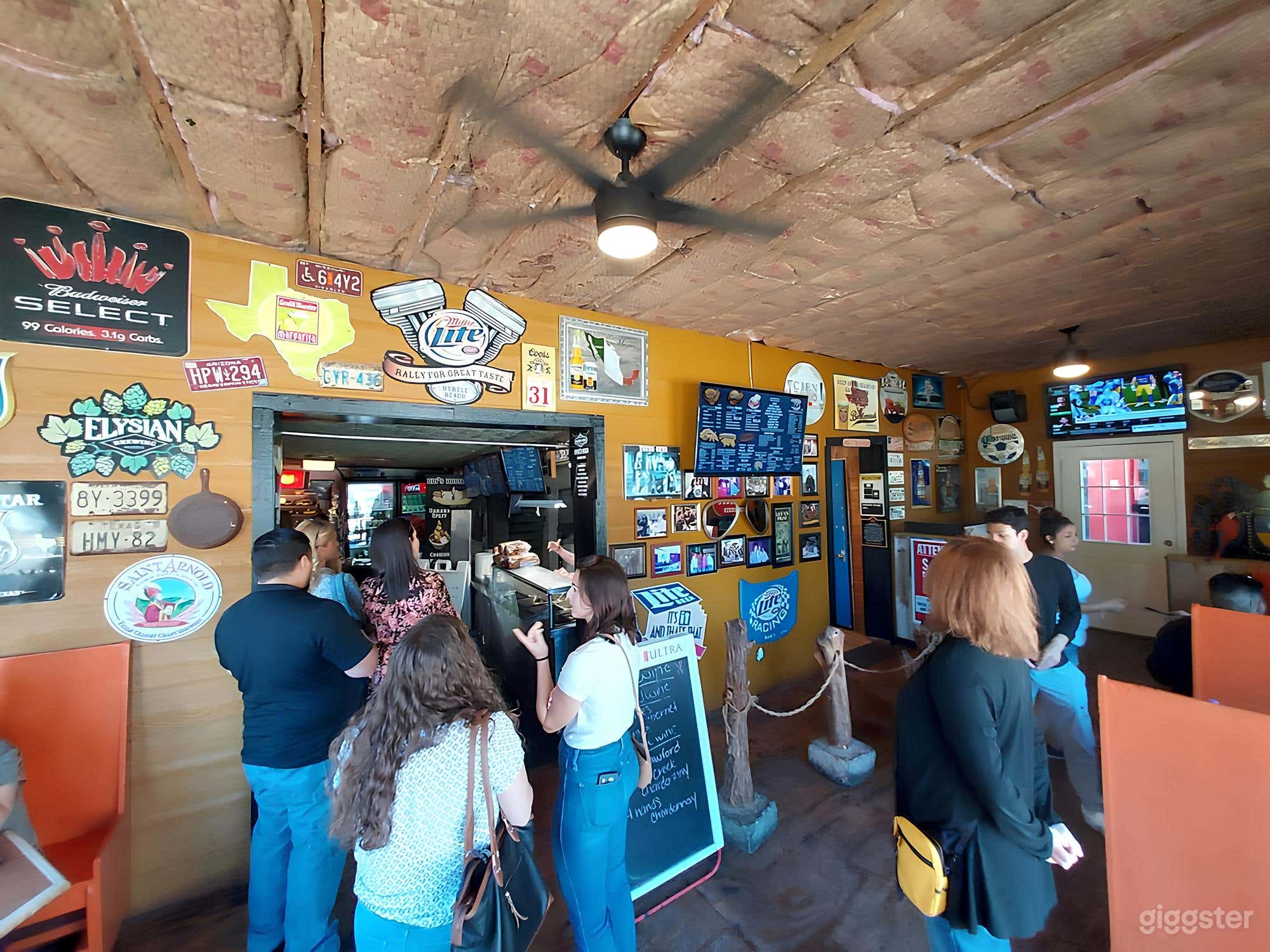 Country-Style BBQ Restaurant in San Antonio, TX (Full Space) Photo 2