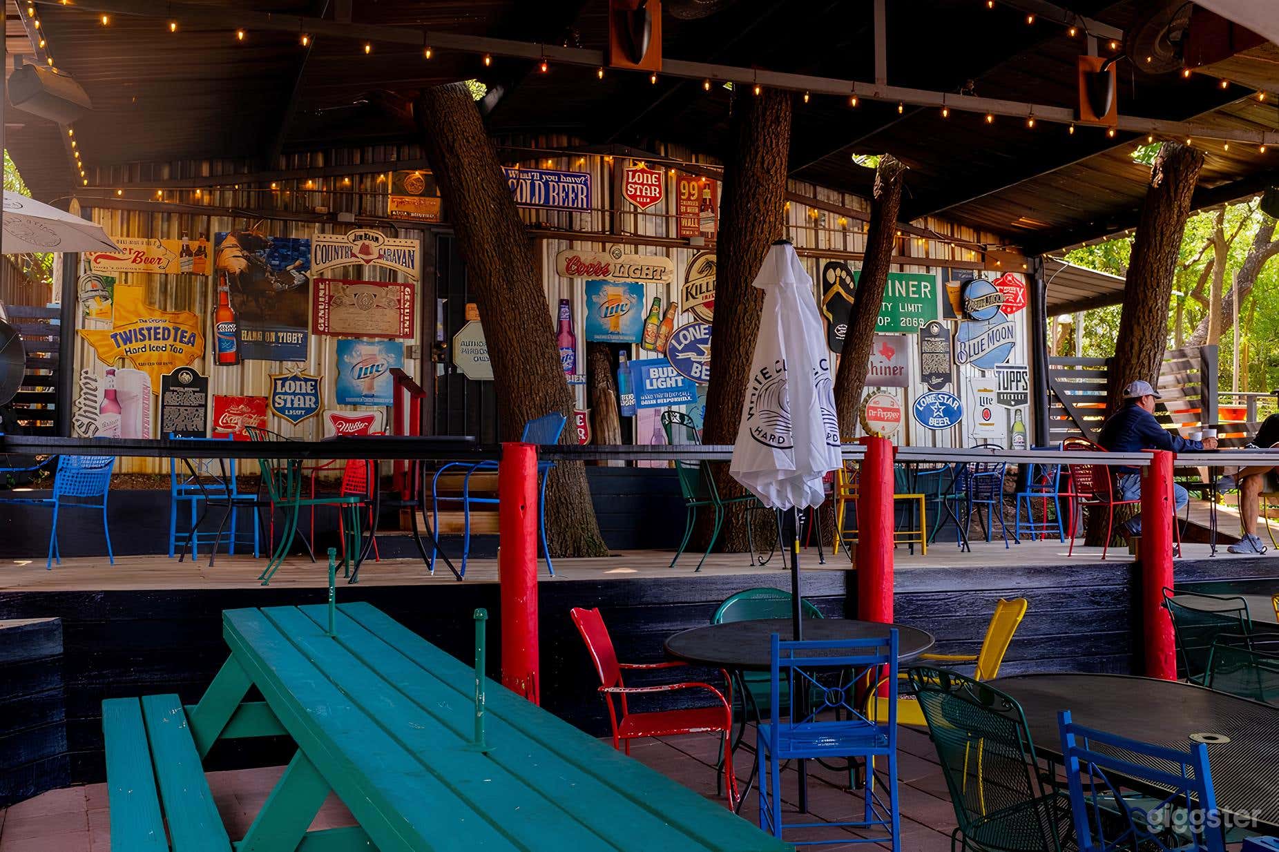 Country-Style BBQ Restaurant in San Antonio, TX (Full Space) Photo 4