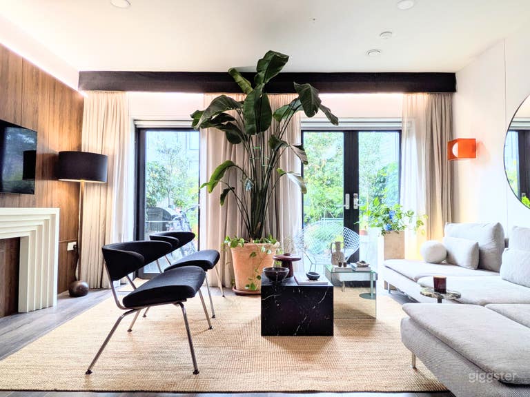  A stylish and contemporary city-centre townhouse with Garden 