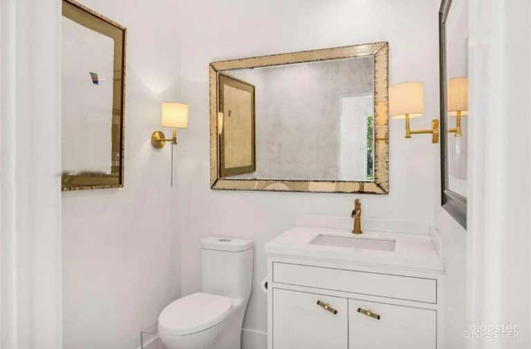  Light Filled Contemporary House on Large Property  