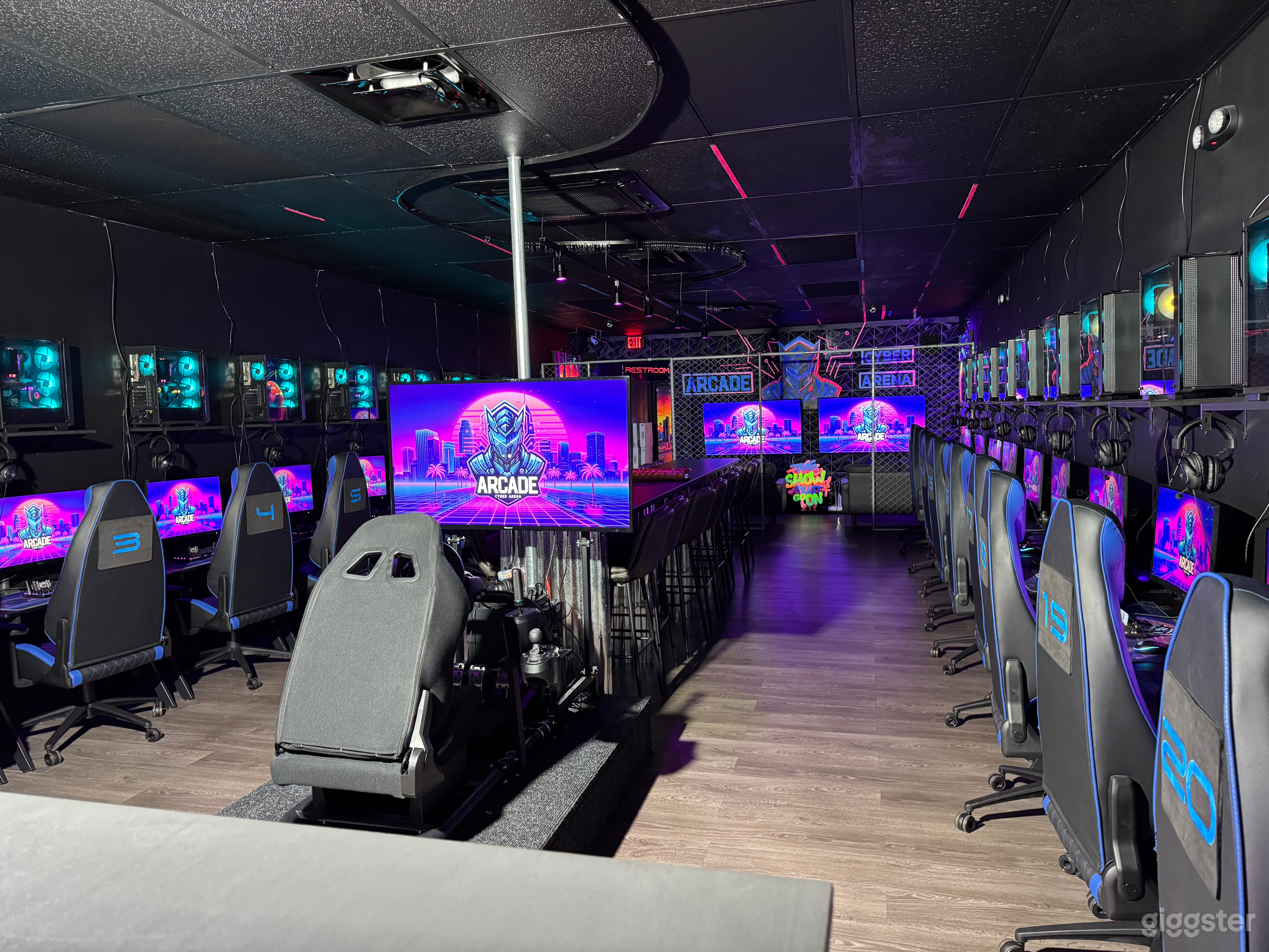 this is what the whole club looks like