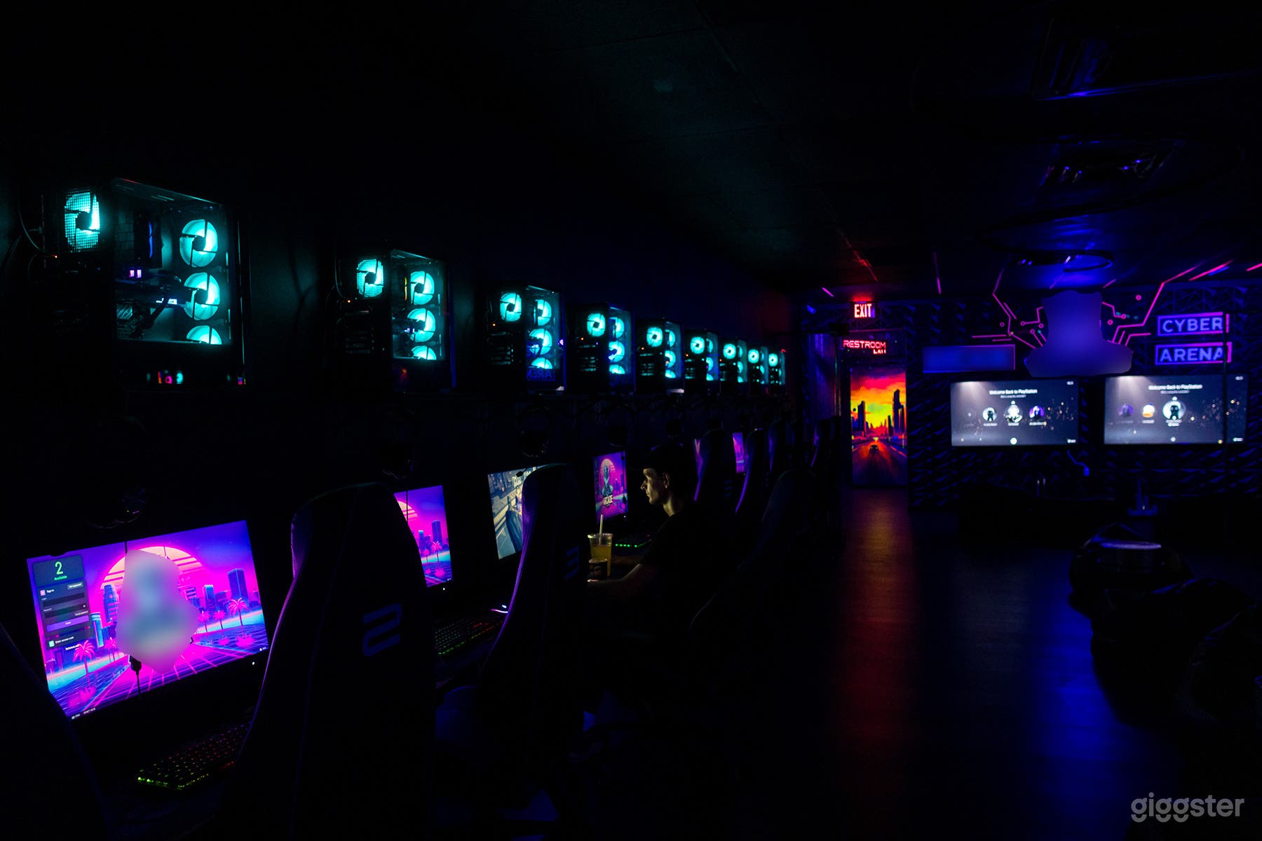 this is what the whole club looks like