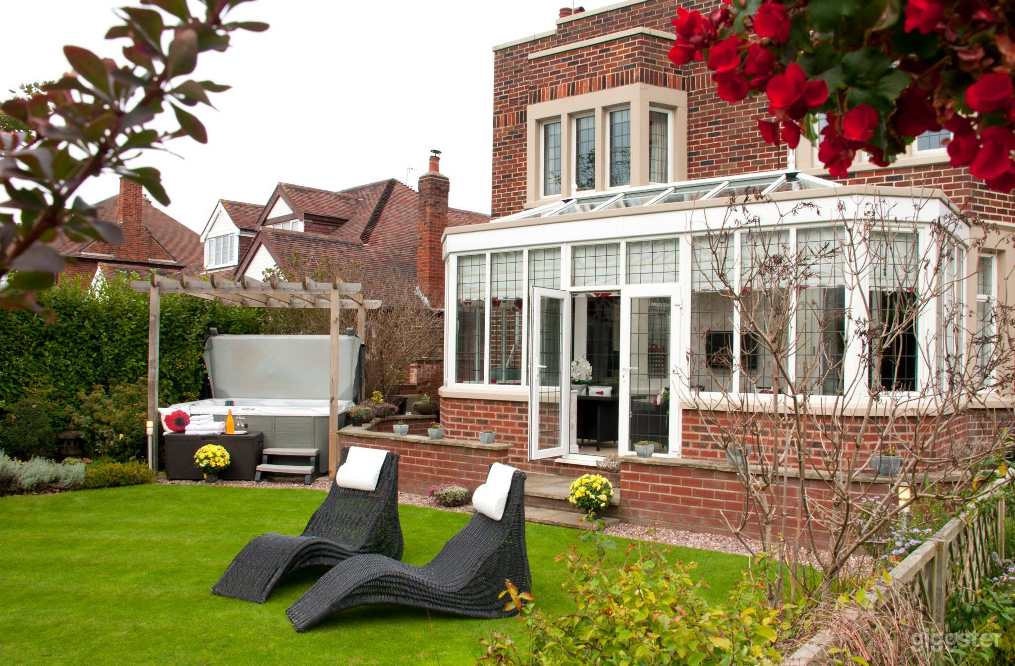 Outdoor Garden and Event Space in Blackpool Photo 2