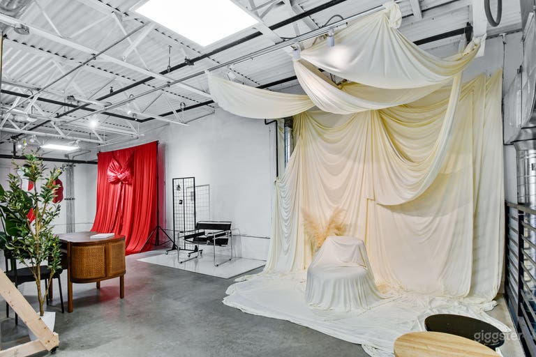  Modern Podcast Studio with Live Technician in San Antonio 