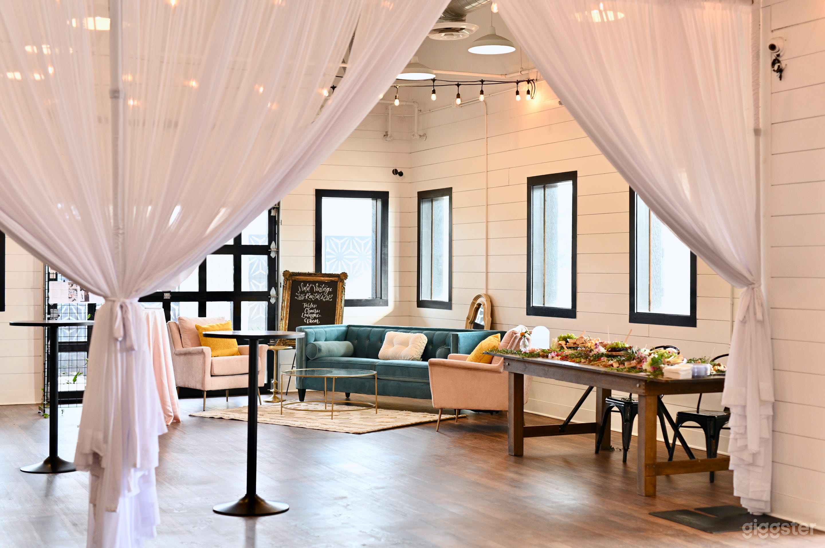 Modern Charming Event Space in Carmel Photo 1