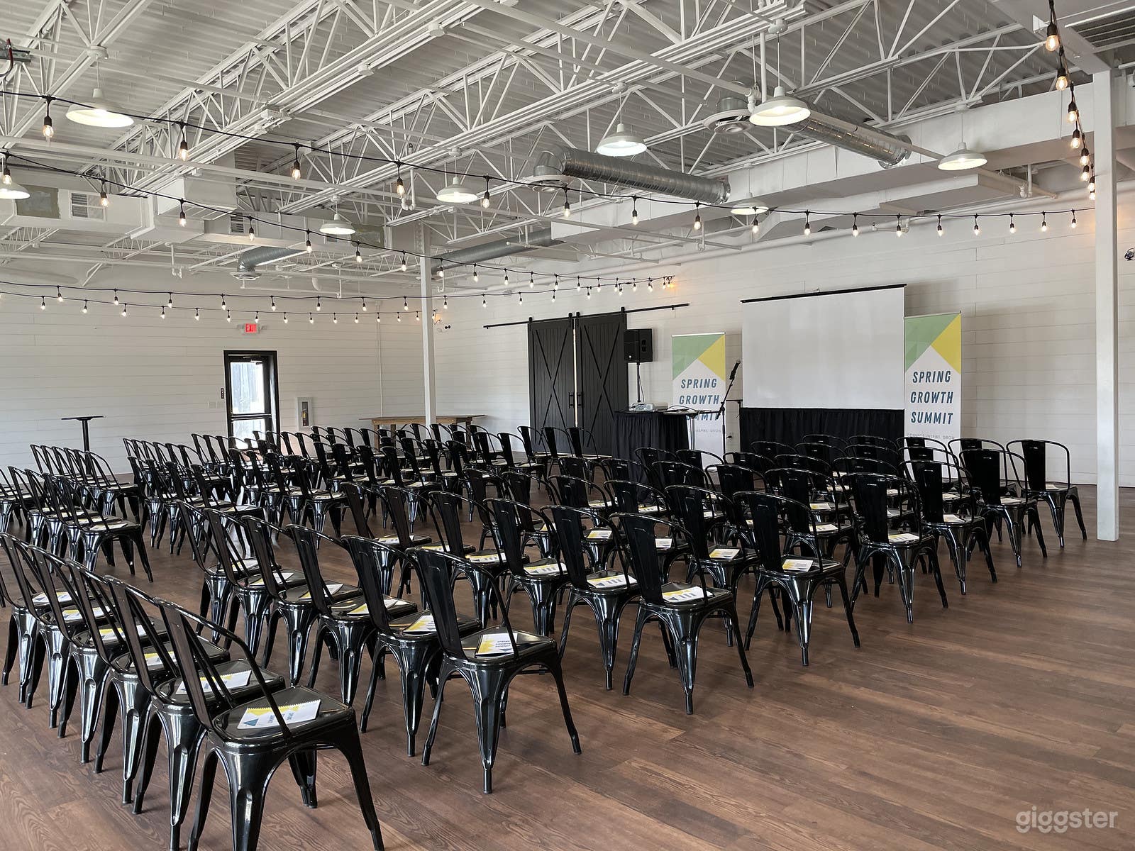 Modern Charming Event Space in Carmel Photo 4