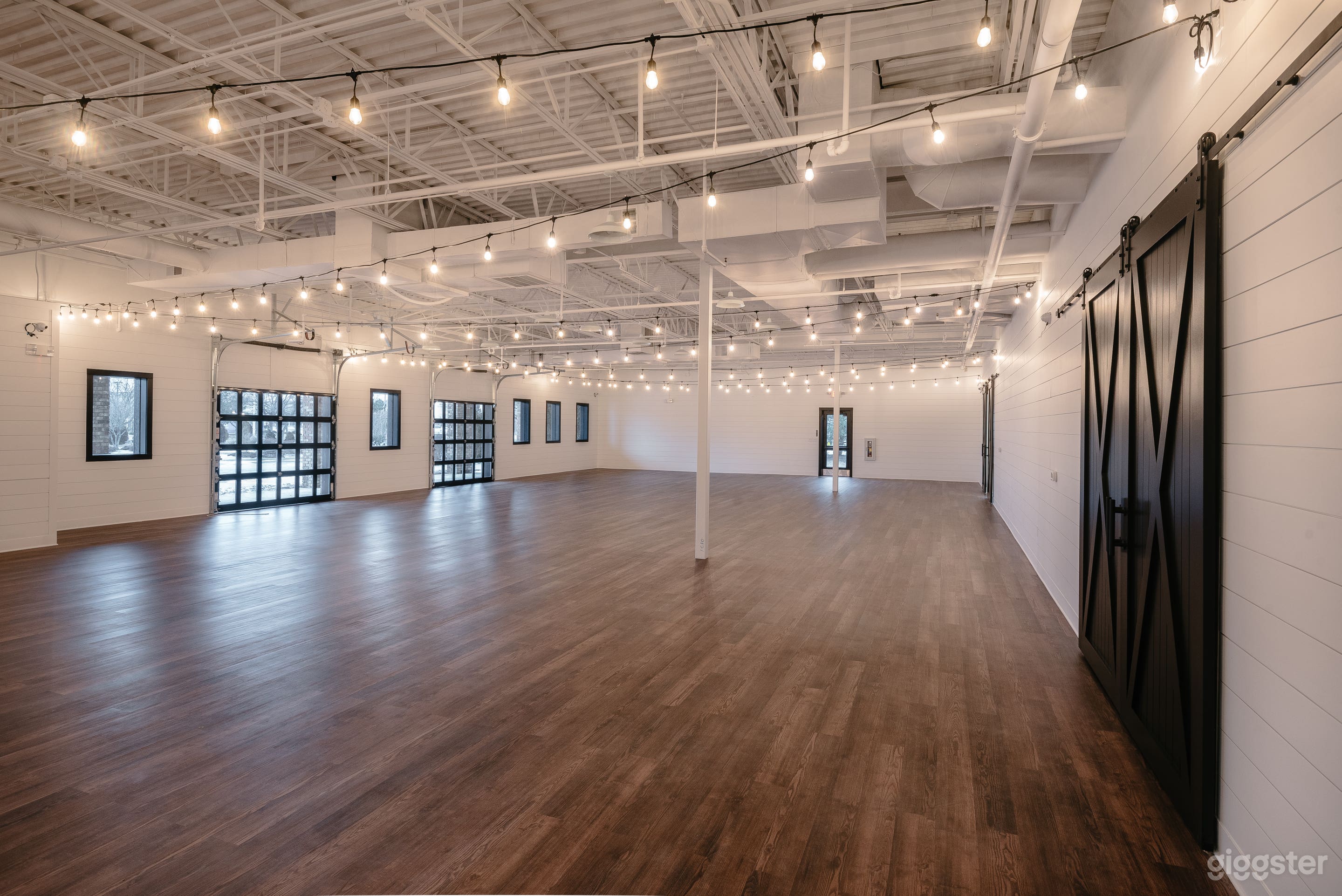 Modern Charming Event Space in Carmel Photo 3