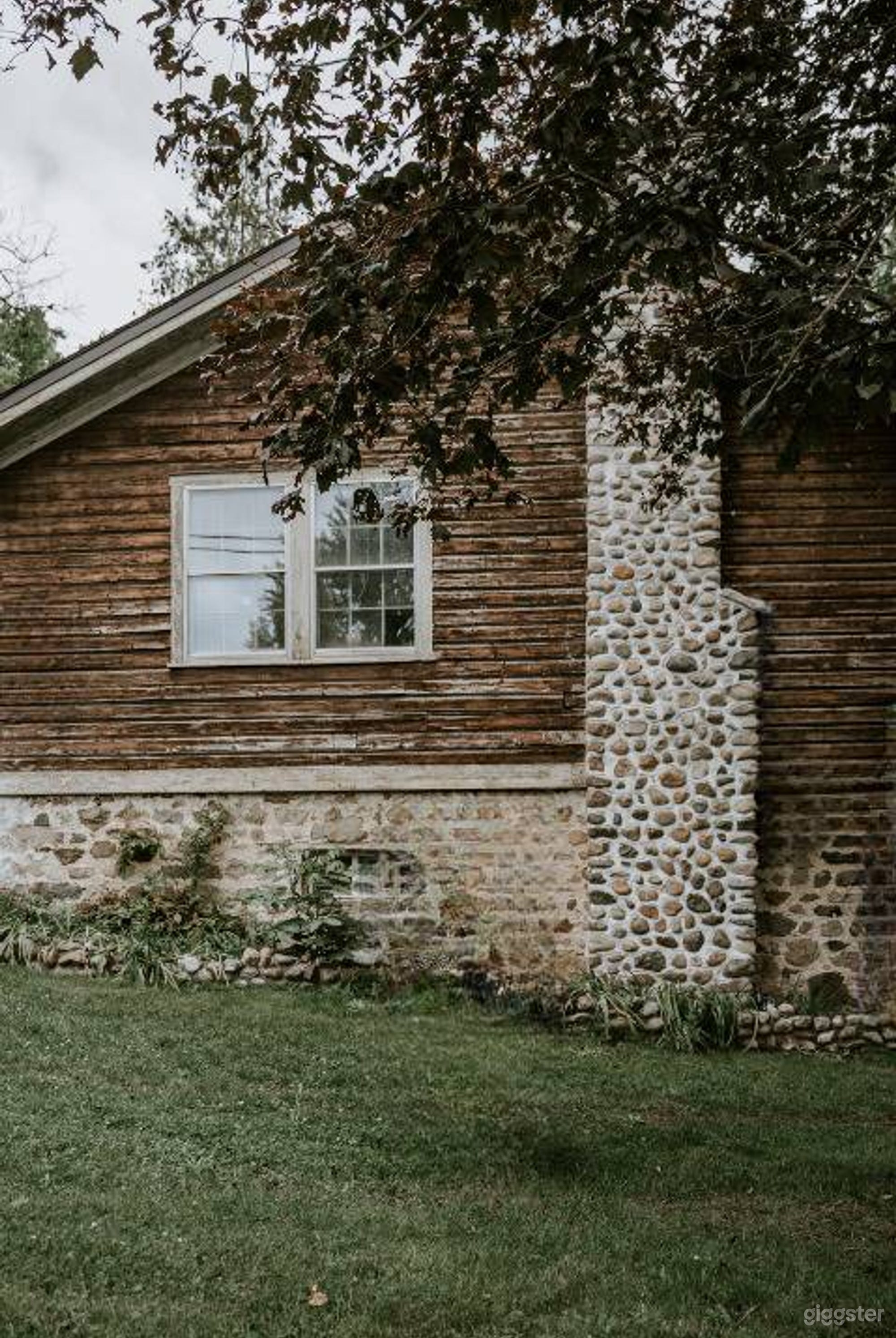 Heritage Riverside Cottage Photo 2