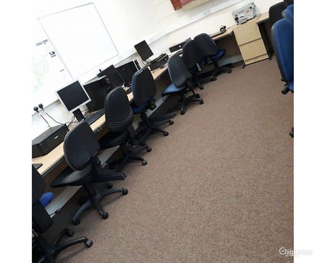 Computer Suite for Job Search and Homework Clubs Photo 1