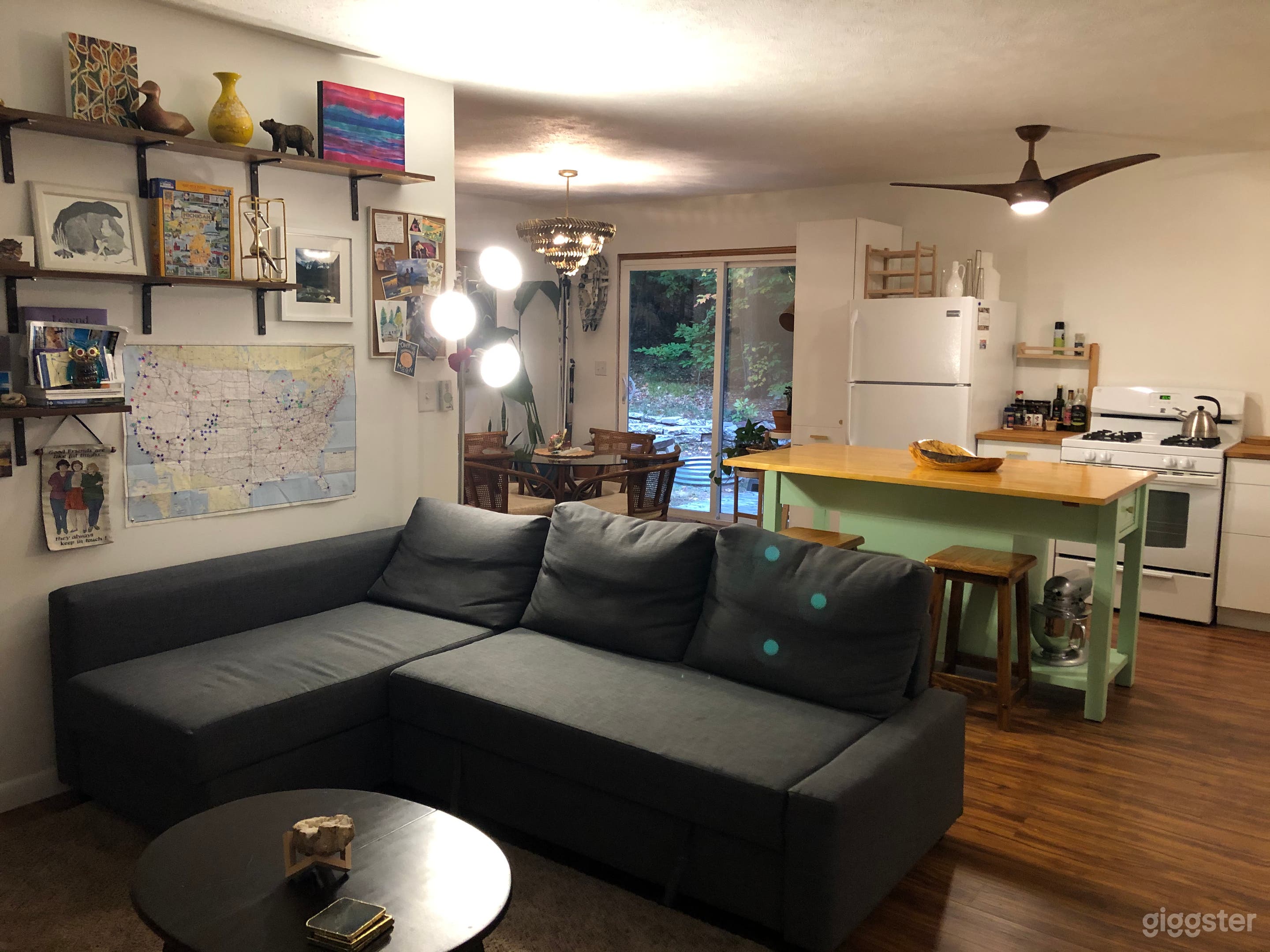 Northern Michigan Home in the Woods Photo 3