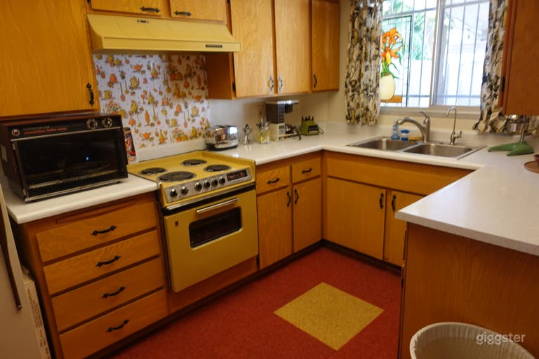  That 70s Pad: Vintage Time Capsule in Scottsdale  