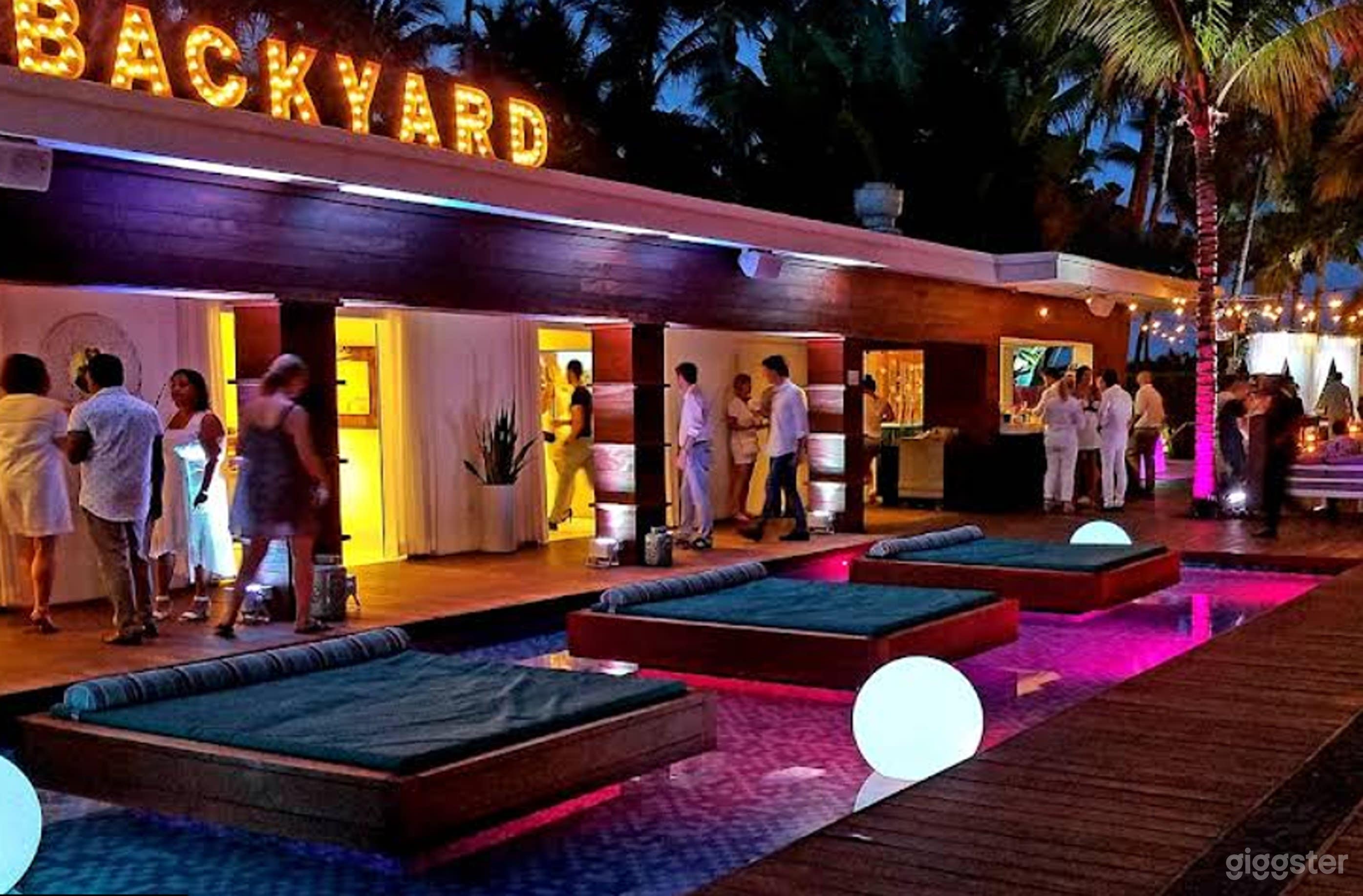 Premier Outdoor Lounge And Event Space Photo 2