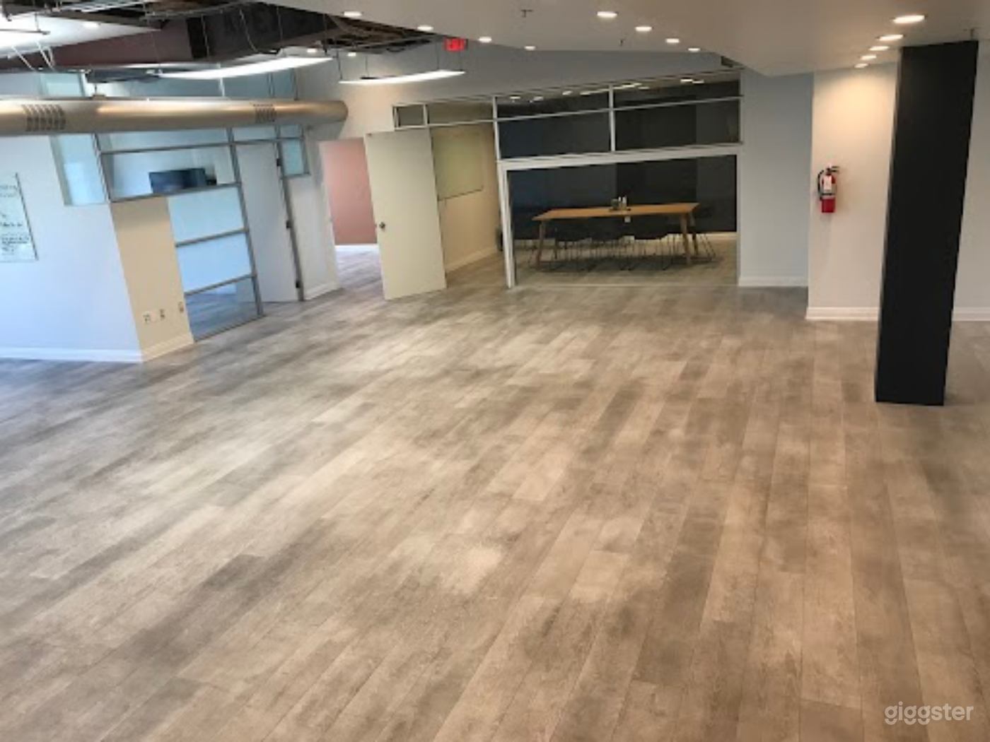 Creative Office for Filming, Photoshoots &amp; Events Photo 1