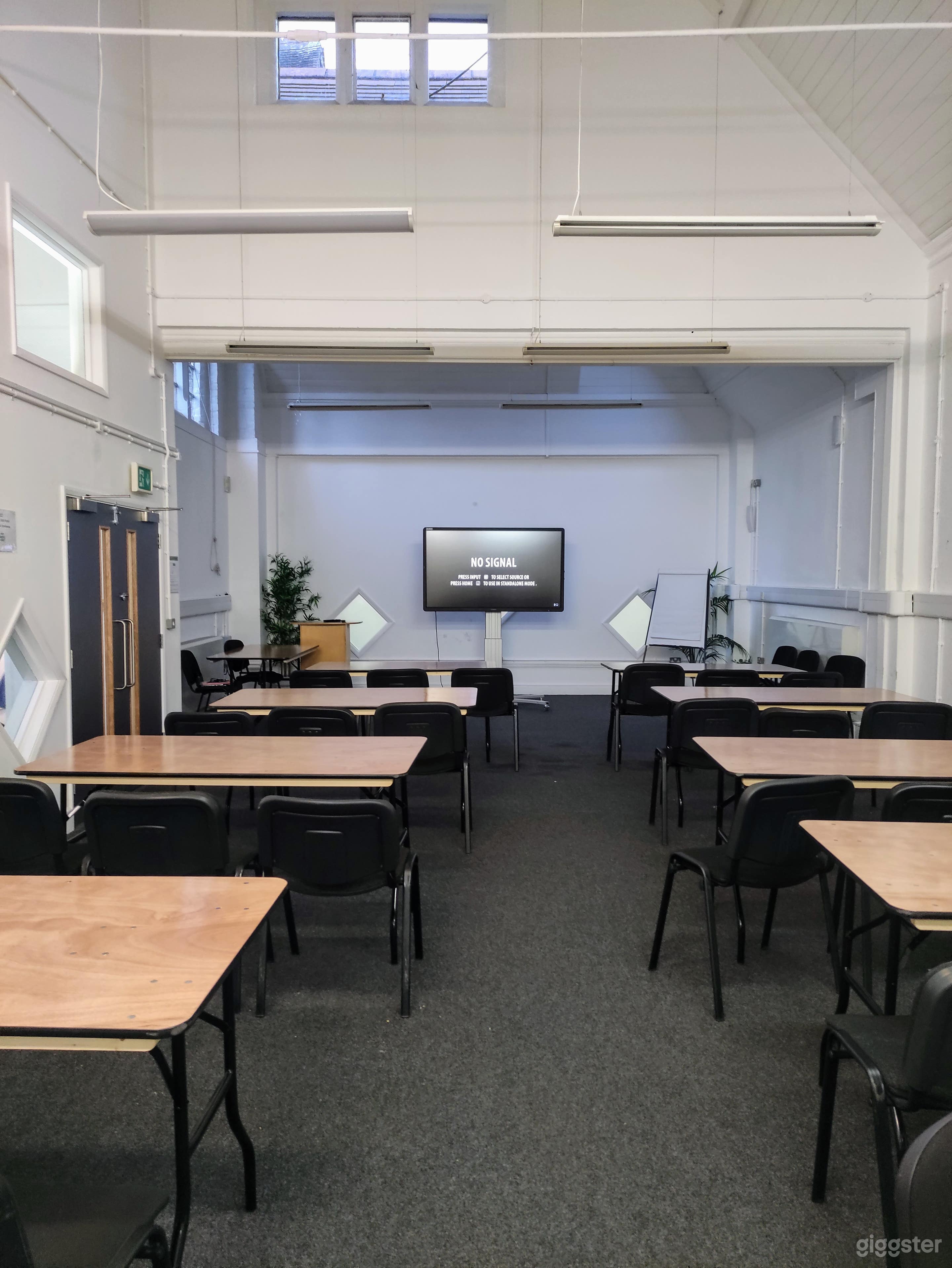 Middlesex Hall Photo 3