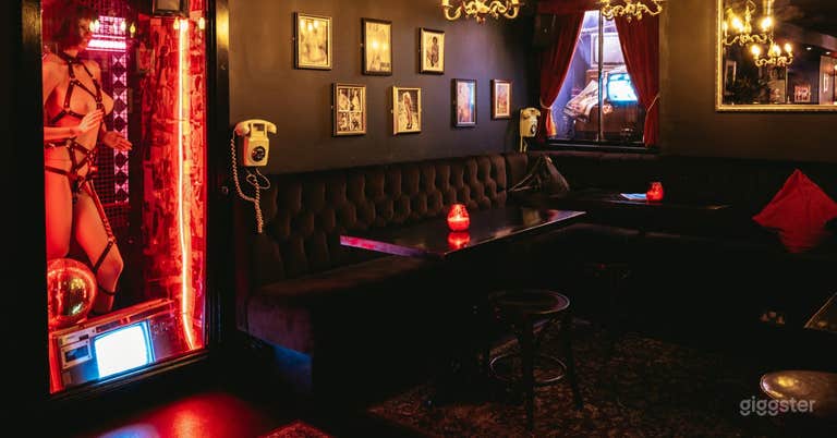  Hidden 70s porn-inspired bar 