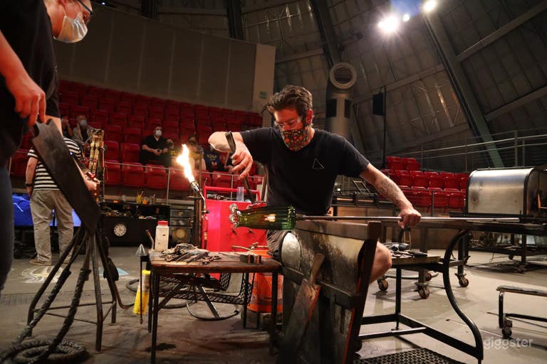  Museum Theater Perfect for Presentations and Meetings 