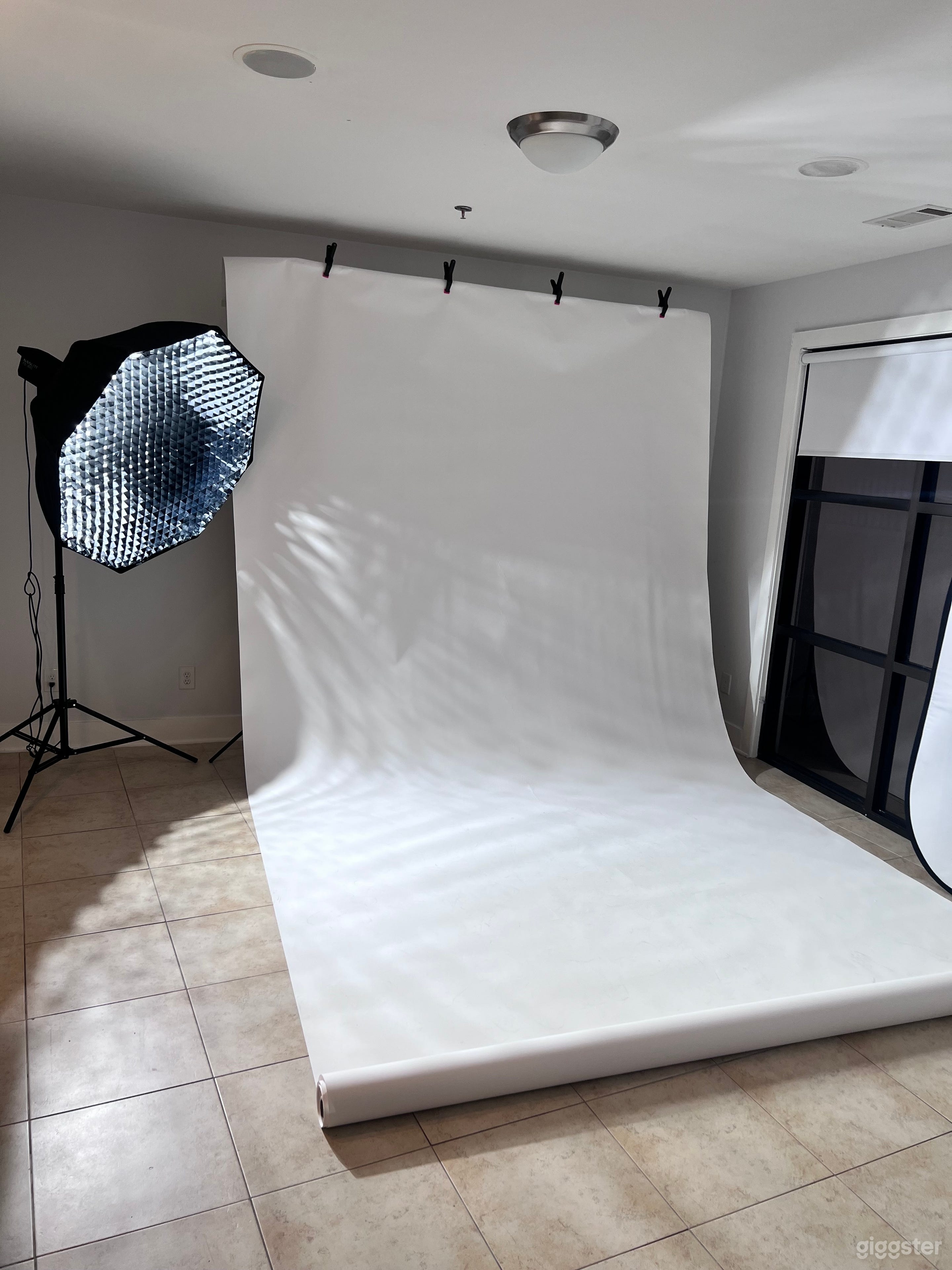 Midtown photo studio Photo 1