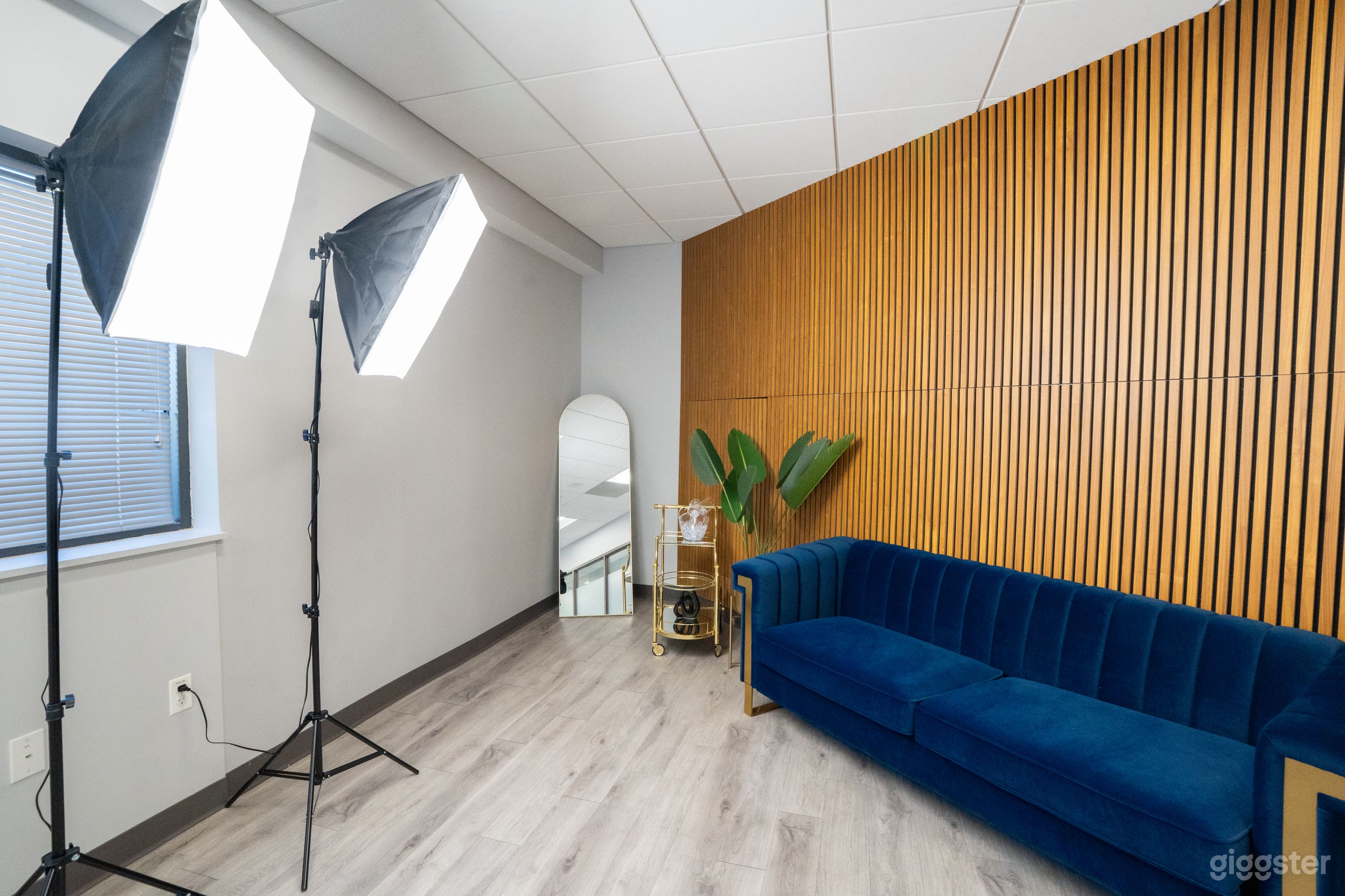 24/7 Baltimore Luxury Studio Photo 3