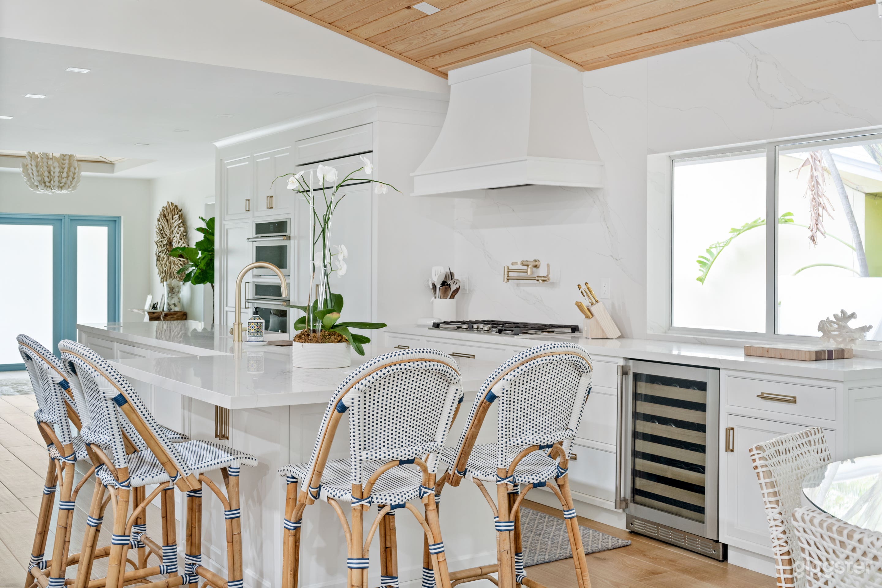 Beautiful Coconut Grove Cottage with Huge Patio Photo 2