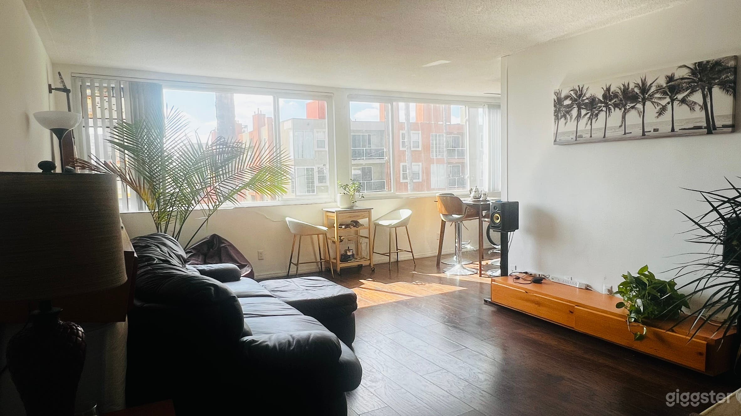 Hollywood Dream Apartment Photo 3