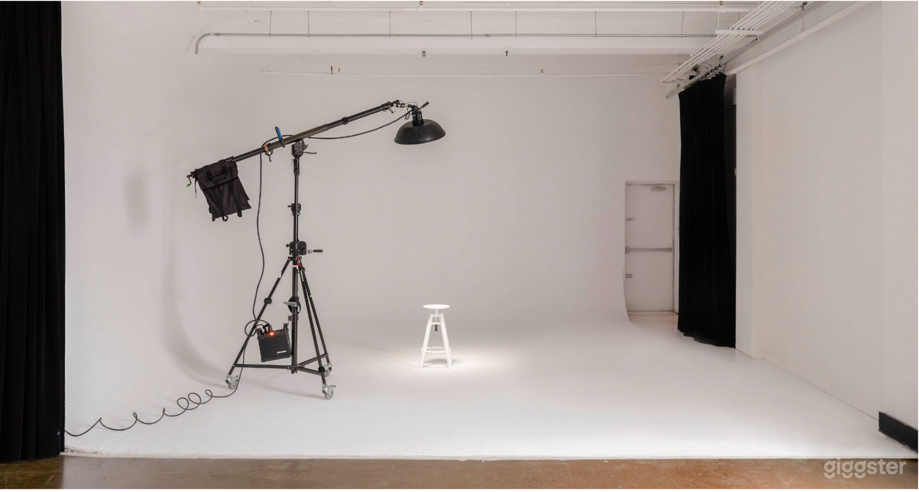 Entire Facility - Prod Studio (photo - video) Photo 2